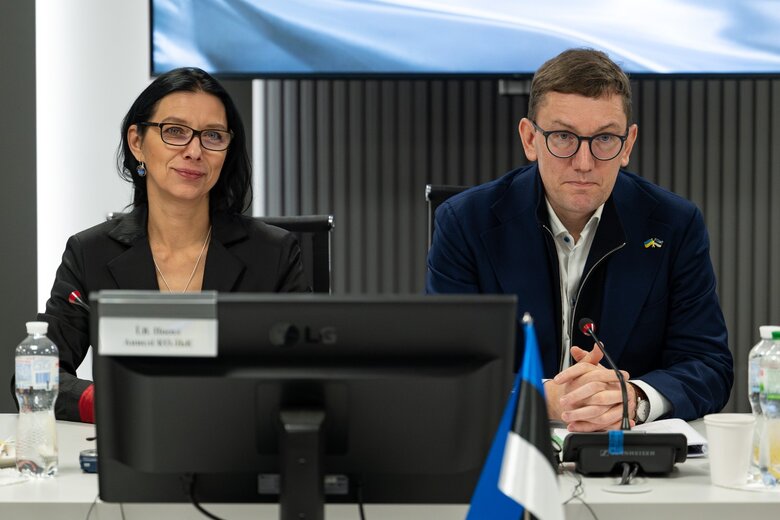 Зустріч Умєрова з прем'єр-міністром Естонії