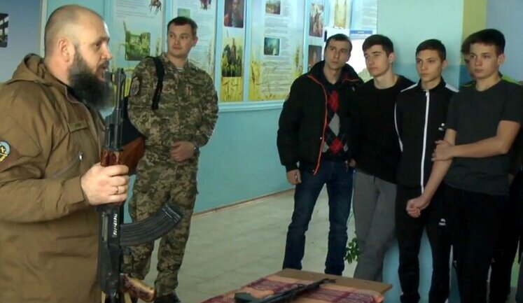 Ветерани зі ступенем магістра зможуть викладати БЗВП у вишах, - Міносвіти