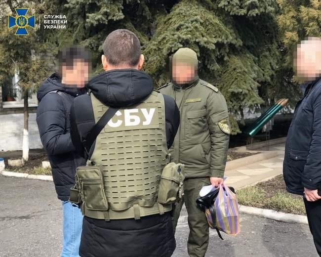 На Донеччині посадовці виправної установи вимагали хабарі у підлеглих, - СБУ 01