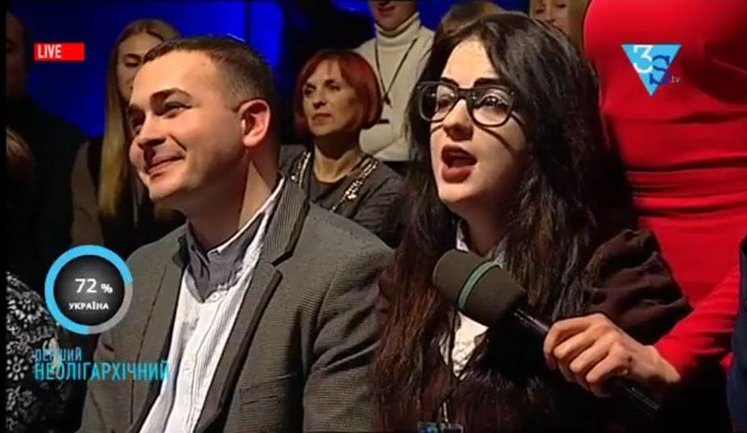 "Ви і ваші власники ніколи мене не зупините", - Саакашвілі назвав продажною журналістку, яка звинуватила його в популізмі. ВIДЕО