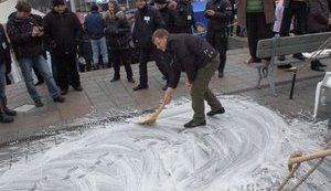Как Янукович и Азаров на Майдан к предпринимателям ходили. ФОТОрепортаж