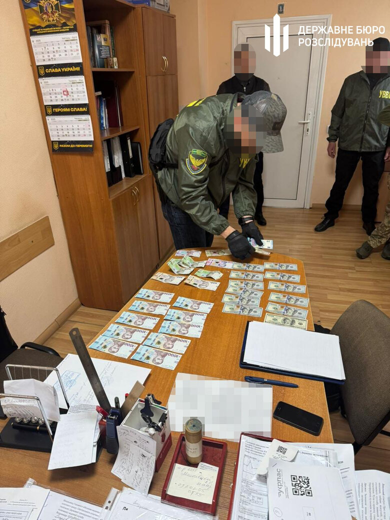 Полковника ГПСУ разоблачили при попытке дать взятку за фиктивный диагноз