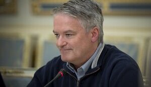 Україна суттєво просунулась в боротьбі проти корупції, - генсек ОЕСР Корманн