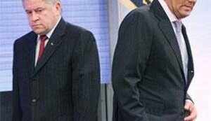 ОРАНЖЕВЫЕ БЕГУТ И НЕ КРАСНЕЮТ (Ъ)