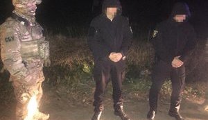 СБУ на Буковині з гонитвою затримала двох патрульних-хабарників. ФОТО