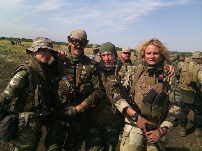 Штурм блокпоста, сухе голодування і полонені бойовики: яким був Дмитро Суровий 11