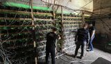 Незаконную майнинг-ферму, подключенную к трансформаторной подстанции, выявили на Днепропетровщине, - СБУ. ФОТОрепортаж