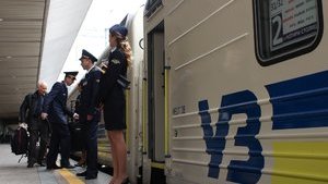 "Укрзализныця" меняет маршрут трех скоростных поездов из Киева