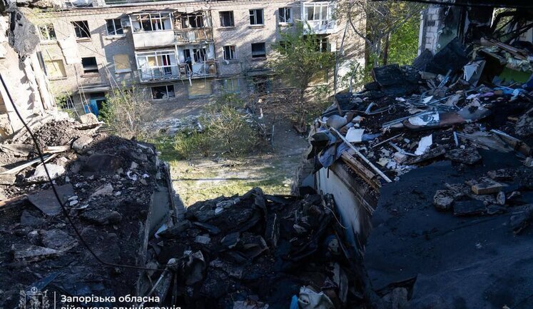 Russian strike on Zaporizhzhia: number rises to 33. Six people are in hospital. PHOTOS