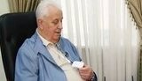 Кравчук показал устройство, которым защищается от коронавируса: "Сделали американцы". ВИДЕО
