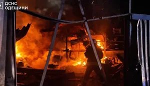 РФ атаковала порты Большой Одессы и торговое судно в украинском морском коридоре