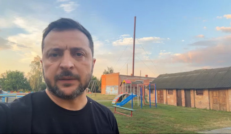 Зеленський в річницю Курської операції: Одна з найважливіших сторінок війни, 1300 кілометрів російської території були під нашим контролем. ВIДЕО