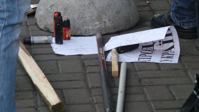 Поліція: Затримано найактивніших учасників акції під Радою, намети демонтовано 36