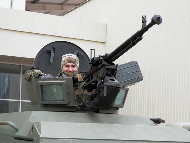 волонтер