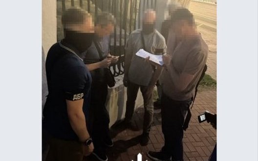 Хотів купити позитивний висновок НАЗК за $30 тисяч: ДБР затримало керівника Львівського обласного Держгеокадастру