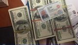 В этом году СБУ разоблачила на коррупции 112 полицейских, среди них 18 руководителей. Максимальная сумма взятки - $50 тысяч. ФОТОрепортаж