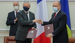 Украина купит у Франции в кредит электровозы и подъемники на 1,2 миллиарда евро (обновлено)