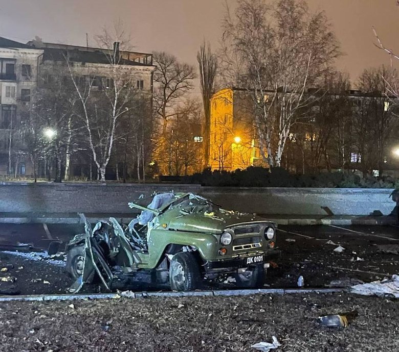 Російські ЗМІ повідомляють про потужний вибух в центрі Донецька (оновлено) 03