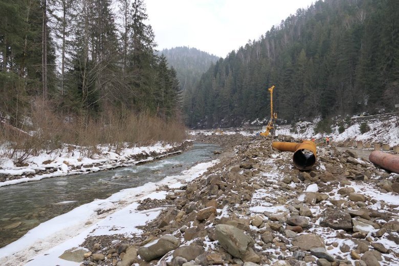 У Карпатах почали капітальний ремонт дороги за 278 мільйонів