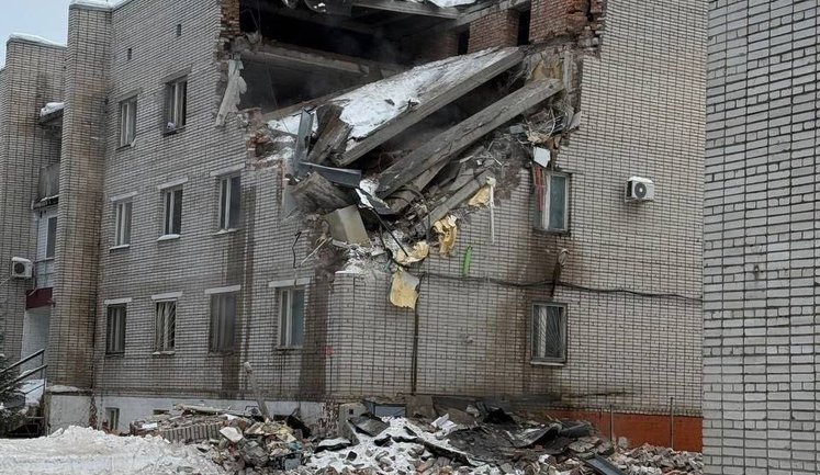 Взрыв прогремел в здании военной комендатуры Ленинградской области, - росСМИ. ФОТО