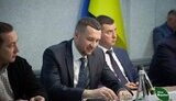 Керівник ДП "Ліси України" Юрій Болоховець під час зустріч з учасниками ринку