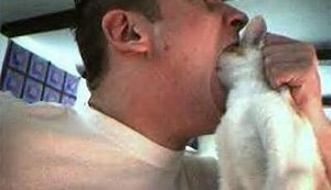 В Полтаве посадили на 4 месяца семью &amp;quot;котоедов&amp;quot;