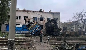Масований удар РФ по "Укрзалізниці": в Одесі поранено машиніста, деякі потяги Чернігівського та Сумського напрямку прямують із затримкою