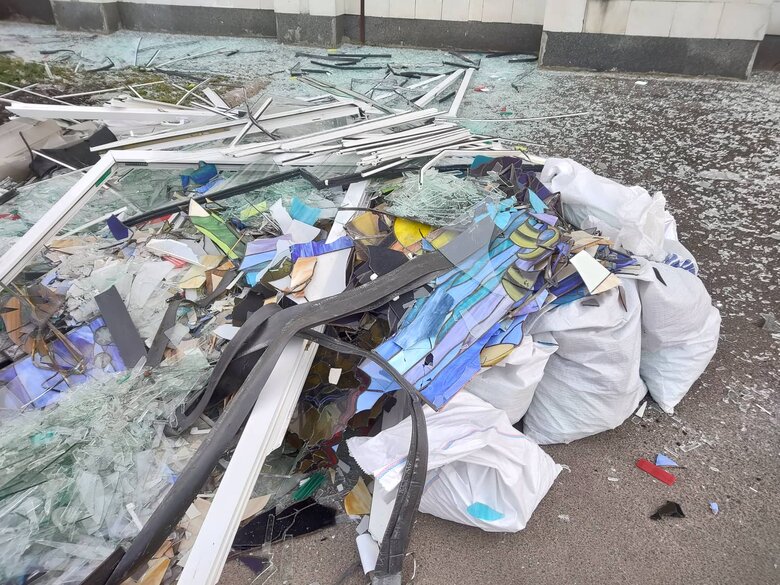 Внаслідок російського обстрілу Києва значно постраждали будівлі Київського нацуніверситету імені Тараса Шевченка 23