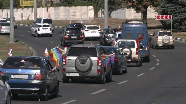 У Харкові відбувся Автопрайд, обійшлося без провокацій 01