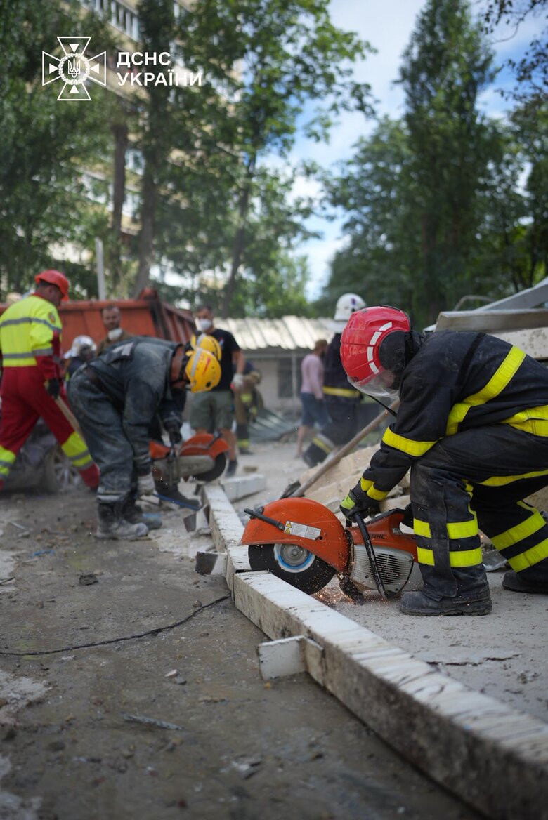 Наслідки масованої ракетної атаки 8 липня