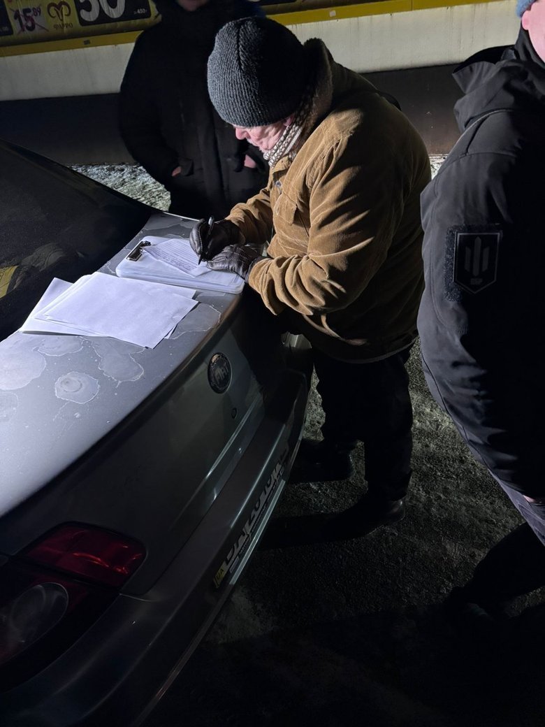 На Кропивницькій митниці викрили корупційну схему вимагання коштів