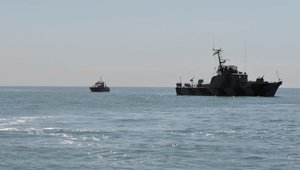 Ukrainian fishermen detained by Russian border guards in Sea of Azov arrested for 10 days