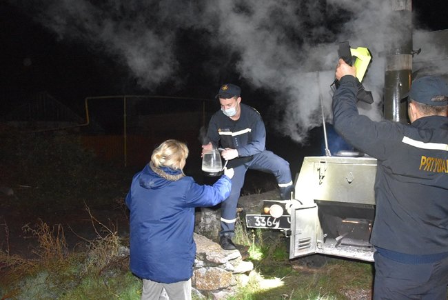 Вследствие непогоды обесточены 43 населенных пункта в трех областях Украины, - ГСЧС 05