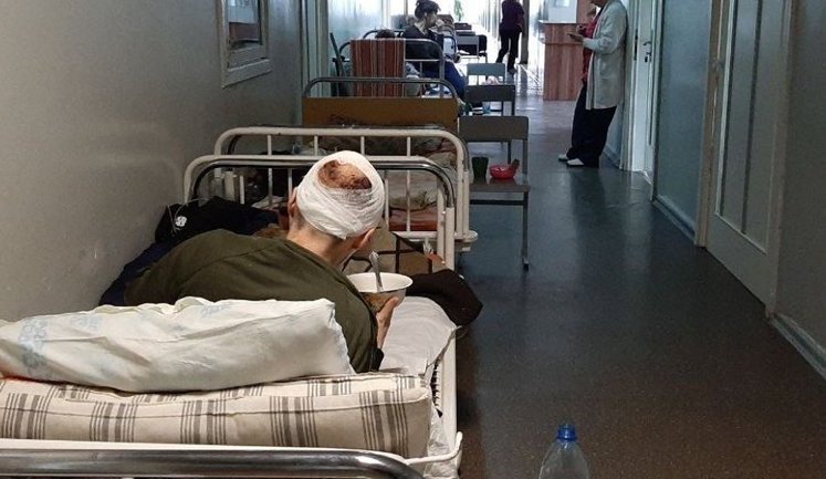 Бюрократія чи байдужість: Чому тисячі поранених воїнів змушені вибивати виплати за поранення?