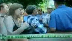 Армянская мафия с "ментовской крышей" убивает людей в Марганце. В городе массовые антиармянские выступления. ВИДЕО.