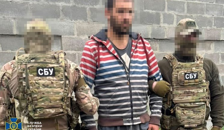 СБУ совместно с 3-м Армейским корпусом задержала российского корректировщика в "киллзоне" под Лиманом. ФОТО
