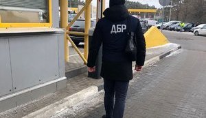 Митники з Волині завозили євробляхи, сховавши їх у фурах з товаром, - журналіст Плинський. ДОКУМЕНТ