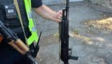 Угрожал трофейным автоматом прохожему: в Голосеевском районе задержали военного. ФОТОРЕПОРТАЖ
