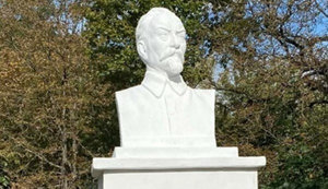 Оккупанты открыли памятник Дзержинскому в Симферополе, в РПЦ заявили об "оскорблении памяти" жертв красного террора