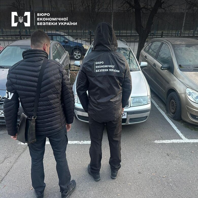 БЕБ викрило ще одну схему незаконного ввезення автівок під виглядом допомоги для ЗСУ