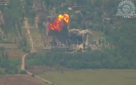 Повітряні сили знищили місце базування операторів БпЛА підрозділу «Рубікон» у Покровську. ВІДЕО