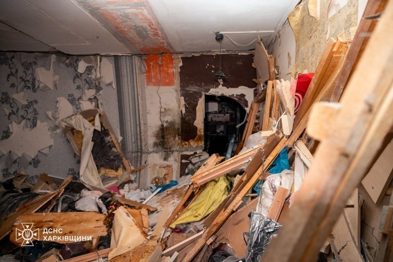 6 ударів по Харкову: дрони влучили в багатоповерхівку