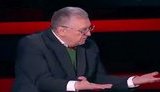 "Невелика бомба. Маленька. Там, де резиденція Порошенка. Невеликий котлованчик", - Жириновський пропонує "обмежений ядерний напад". ВIДЕО