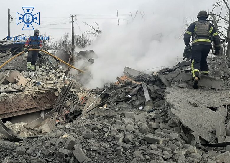 Enemy strikes in Kupiansk district, there are casualties 01