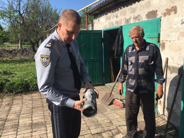 Боевики обстреляли школу в Красногоровке, - Аброськин 03 Боевики обстреляли школу в Красногоровке, - Аброськин 03