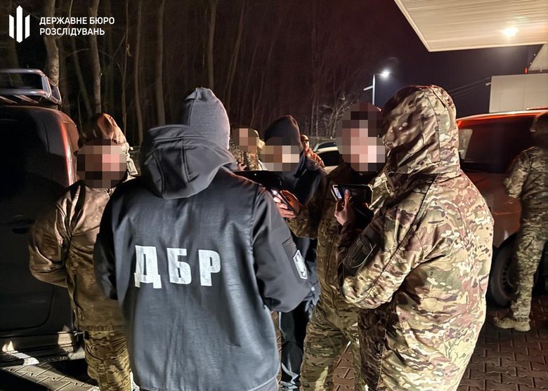 Ексначальник ТЦК з Донеччини вивозив військових із частин