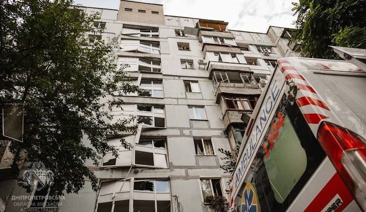 Обстрел россиянами Днепропетровщины: в Днепре уже 36 пострадавших, под обстрелами также Никопольщина. ФОТОРЕПОРТАЖ