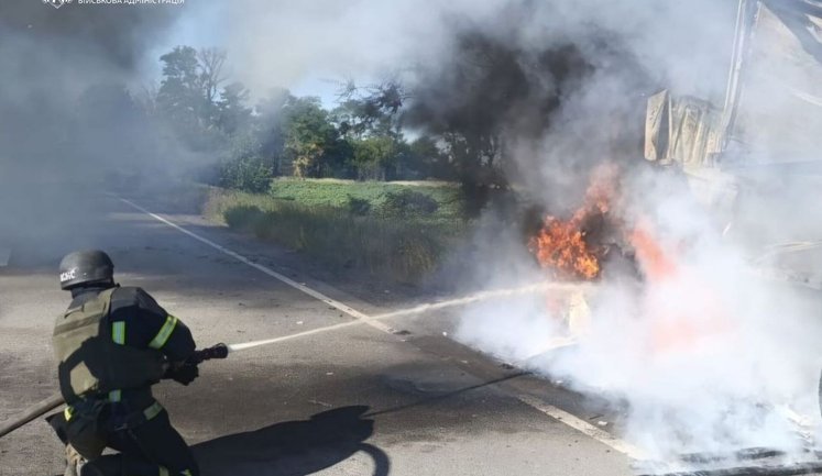 Окупанти понад 40 разів атакували Дніпропетровщину: є загиблий, один чоловік - у важкому стані
