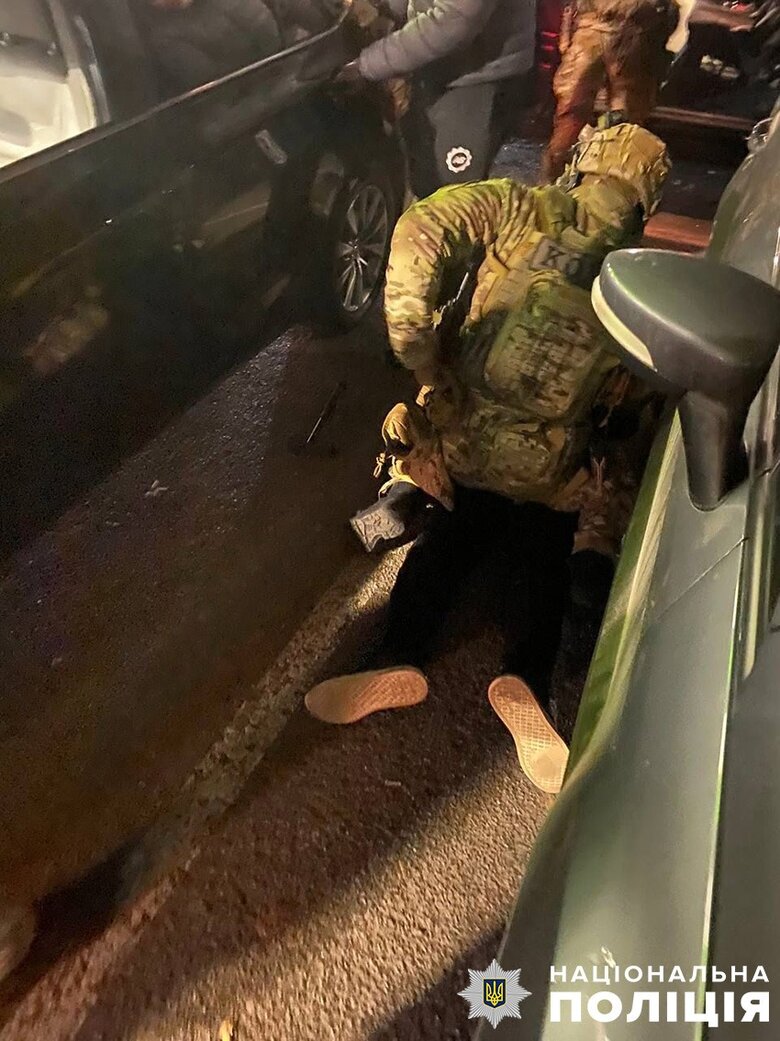 затримання псевдополіцейських