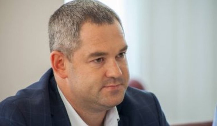 Суд вернул загранпаспорт подозреваемому в незаконном обогащении экс-главе ГФС, – адвокат